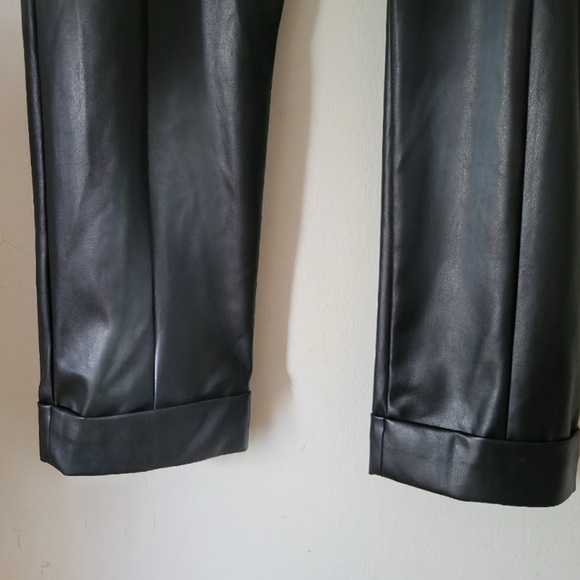 Ann Taylor Faux Leather Cuffed Ankle Pants Black Size 14.  F - Picture 7 of 8